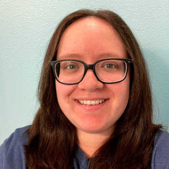 Kaleigh Brillon:作家和植物爱好者